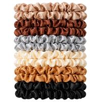 SOHO Kinu Scrunchie Hårsnoddar - 12 st