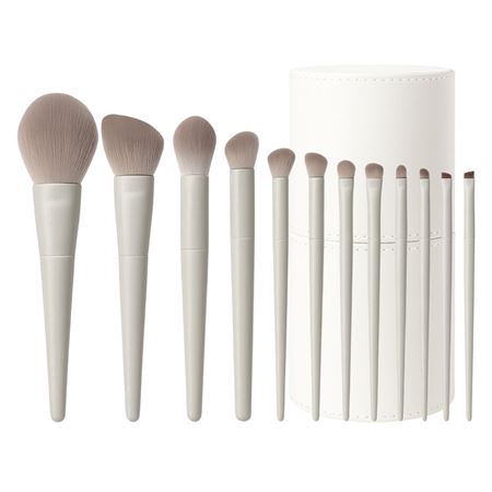 Technique PRO Cloud Sminkborsteset - 12 Borstar med Cup Case