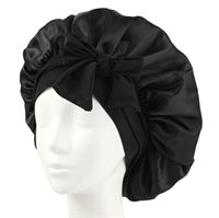 SOHO Makena Satin Bonnet - Svart